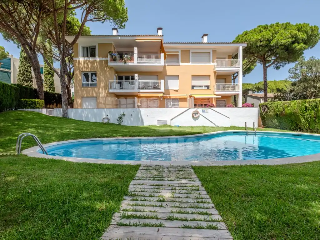 Piscina de Apartament en venda en Palafrugell