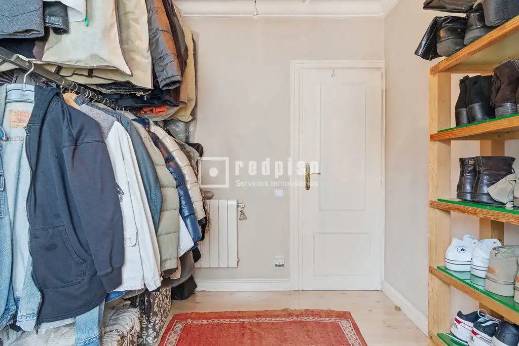 Habitación de Piso en venta en Madrid