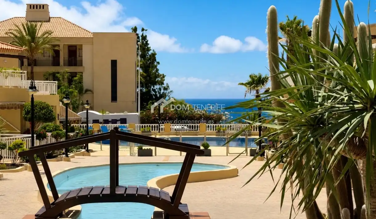 Exterior view of Ground floor for rent in Adeje  with Terrace, Swimming Pool and Furnished