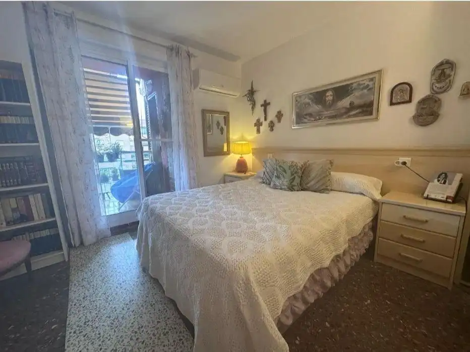 Habitación de Piso en venta en Valencia con Aire acondicionado, Calefacción y Balcón