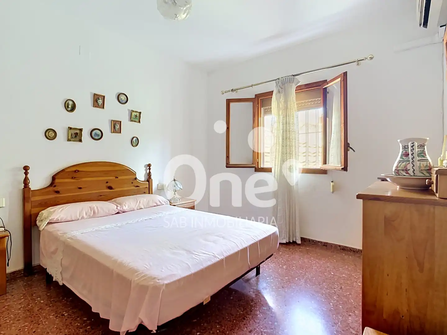 Bedroom of Houses for sale in San Antonio de Benagéber  with Air Conditioner, Private garden and Terrace