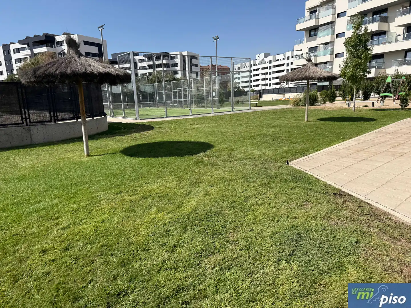 Ático con piscina en venta en Paseo Obregón 84, imagen 4