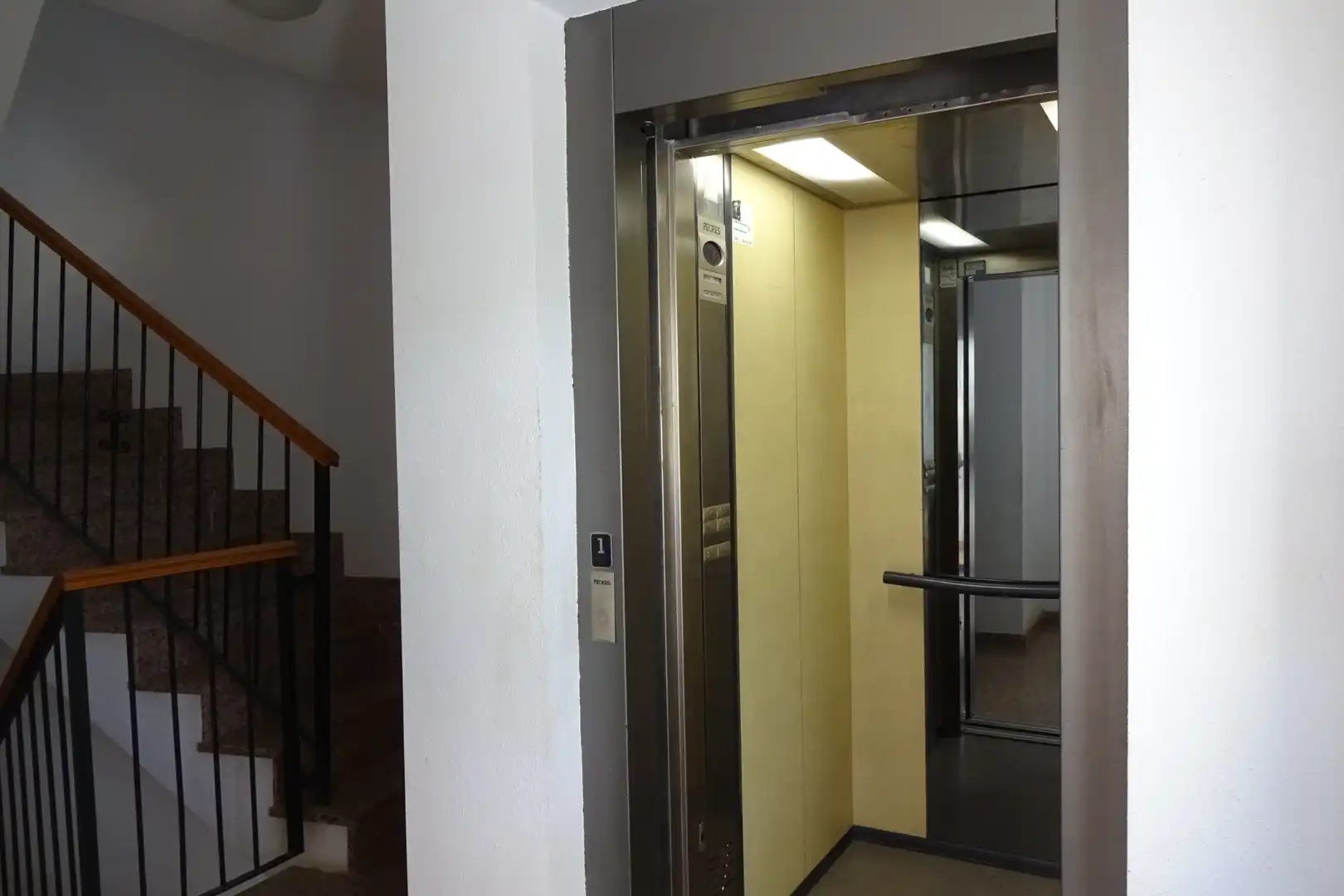 Apartament amb terrassa en venda a Calle Alfonso XIII 30, imagen 3