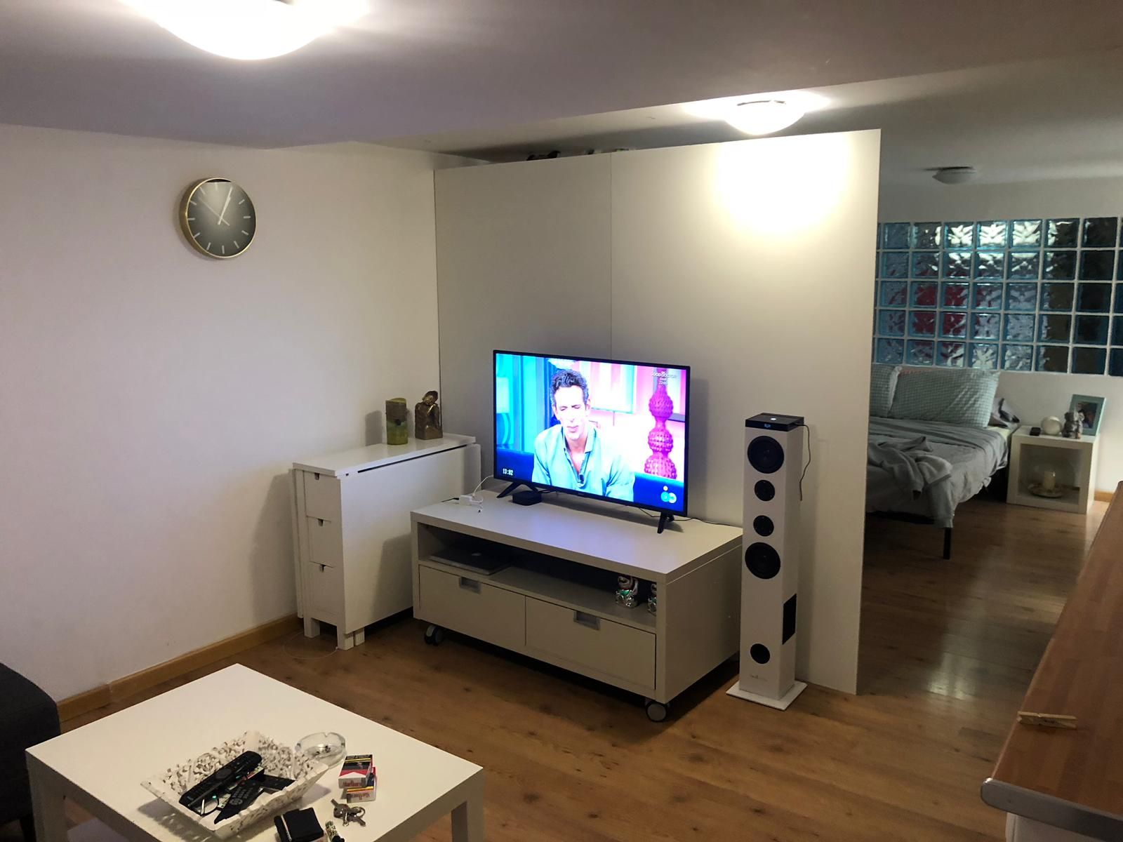 Living room of Flat for sale in  Madrid Capital  with Heating and Balcony