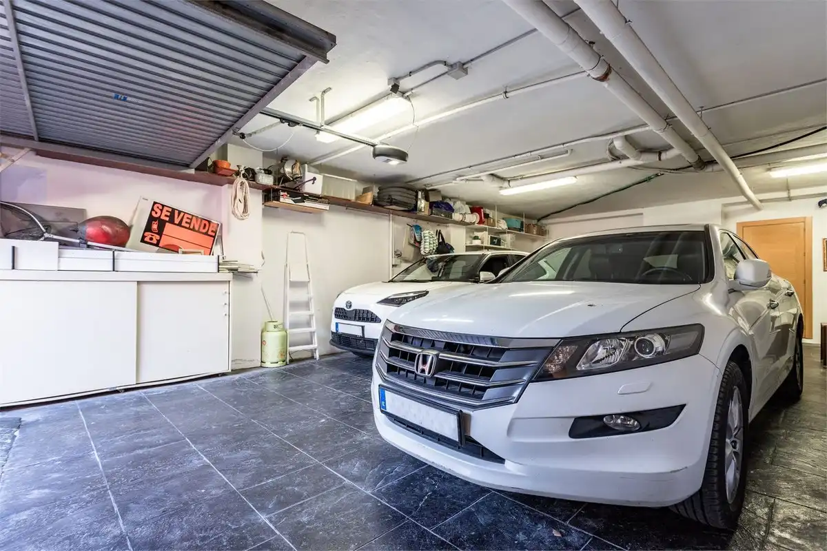 Parking de Casa adosada en venta en Benalmádena con Amueblado