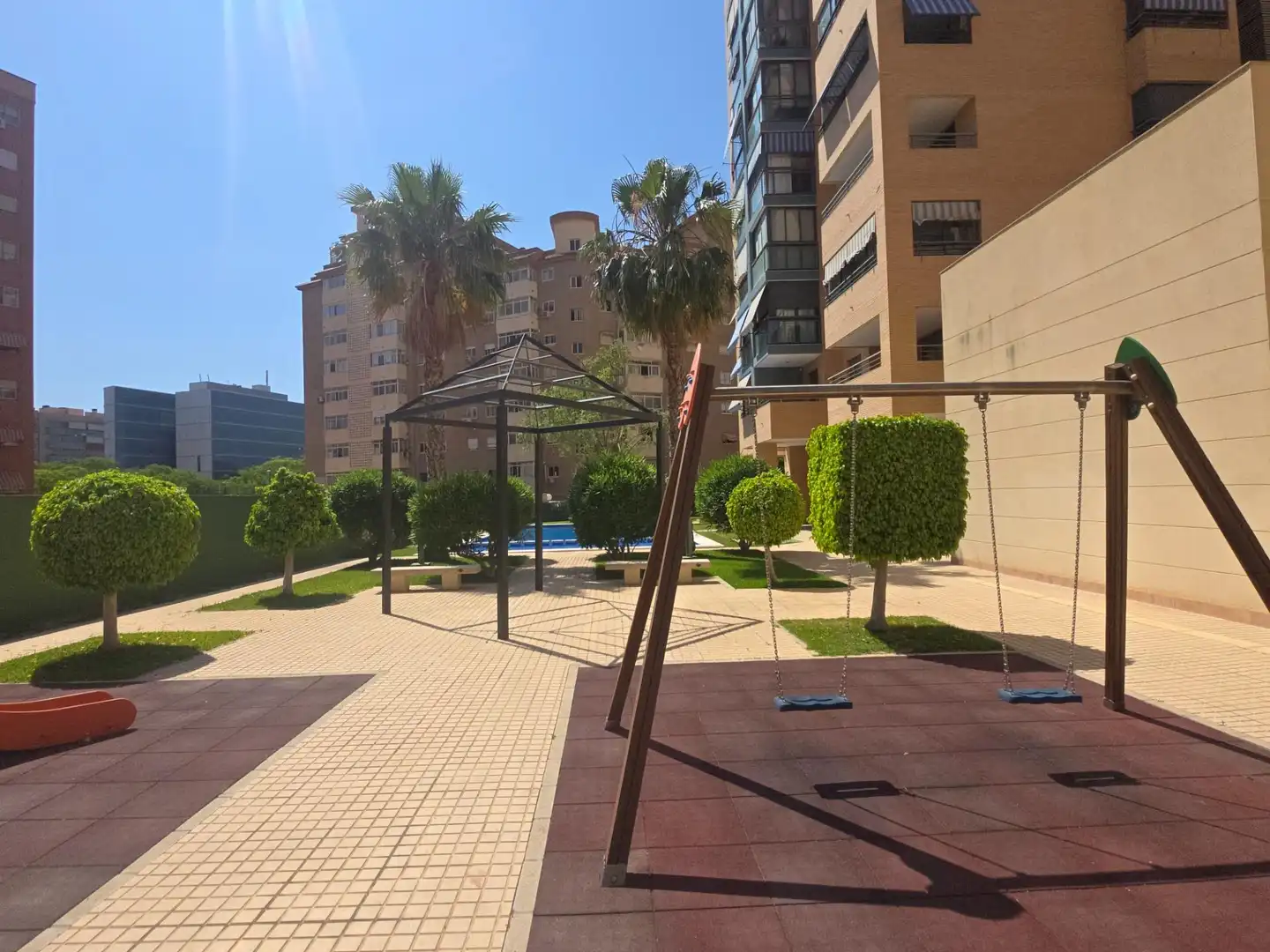 Piscina de Piso en venta en Alicante / Alacant con Aire acondicionado, Calefacción y Terraza