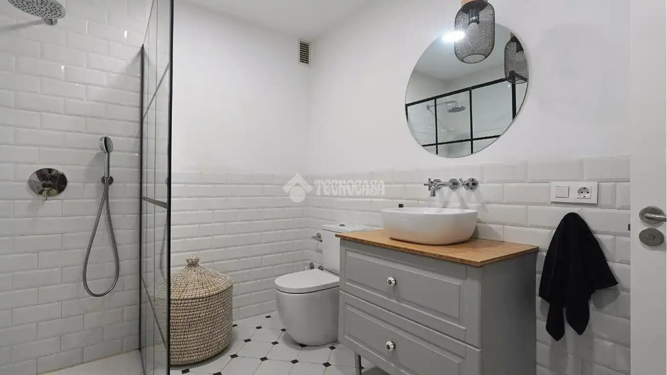 Baño de Piso en venta en Santa Cruz de Tenerife con Aire acondicionado y Balcón