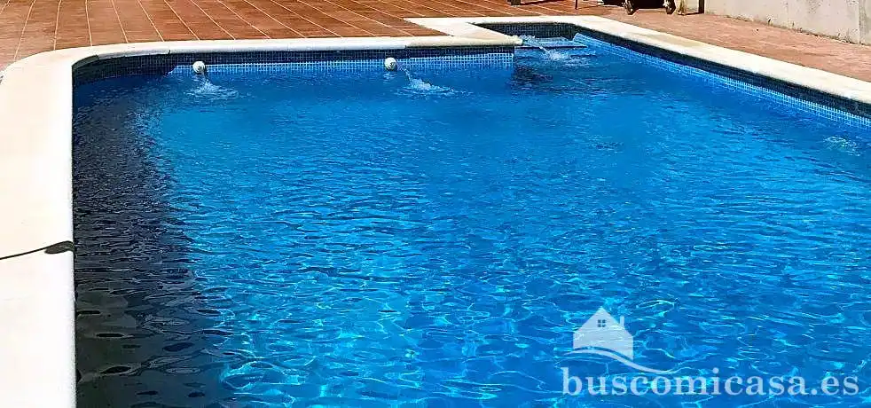 Piscina de Finca rústica en venda en Linares amb Aire condicionat, Jardí privat i Terrassa