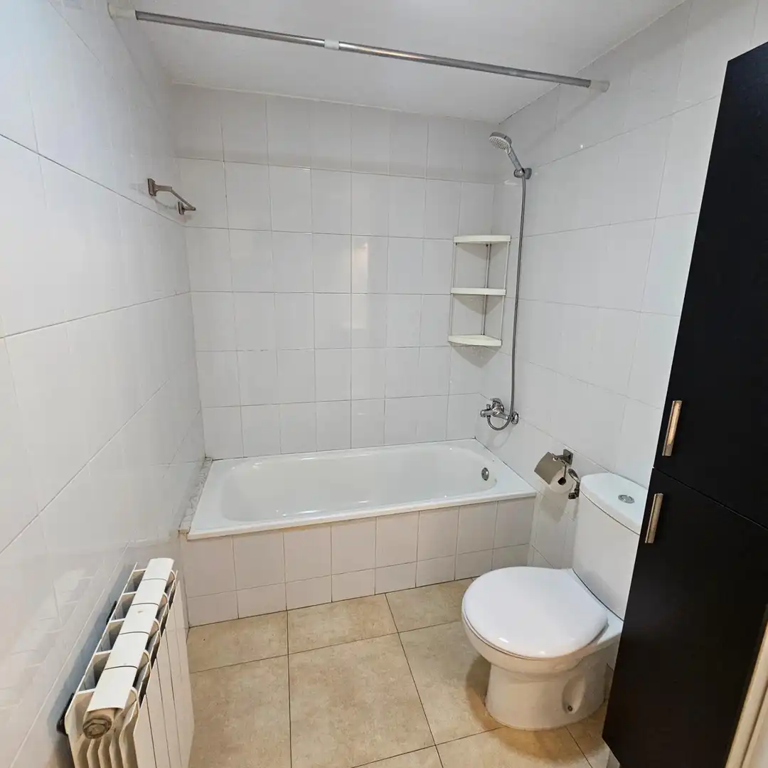 Baño de Piso en venta en Cassà de la Selva con Aire acondicionado, Calefacción y Terraza
