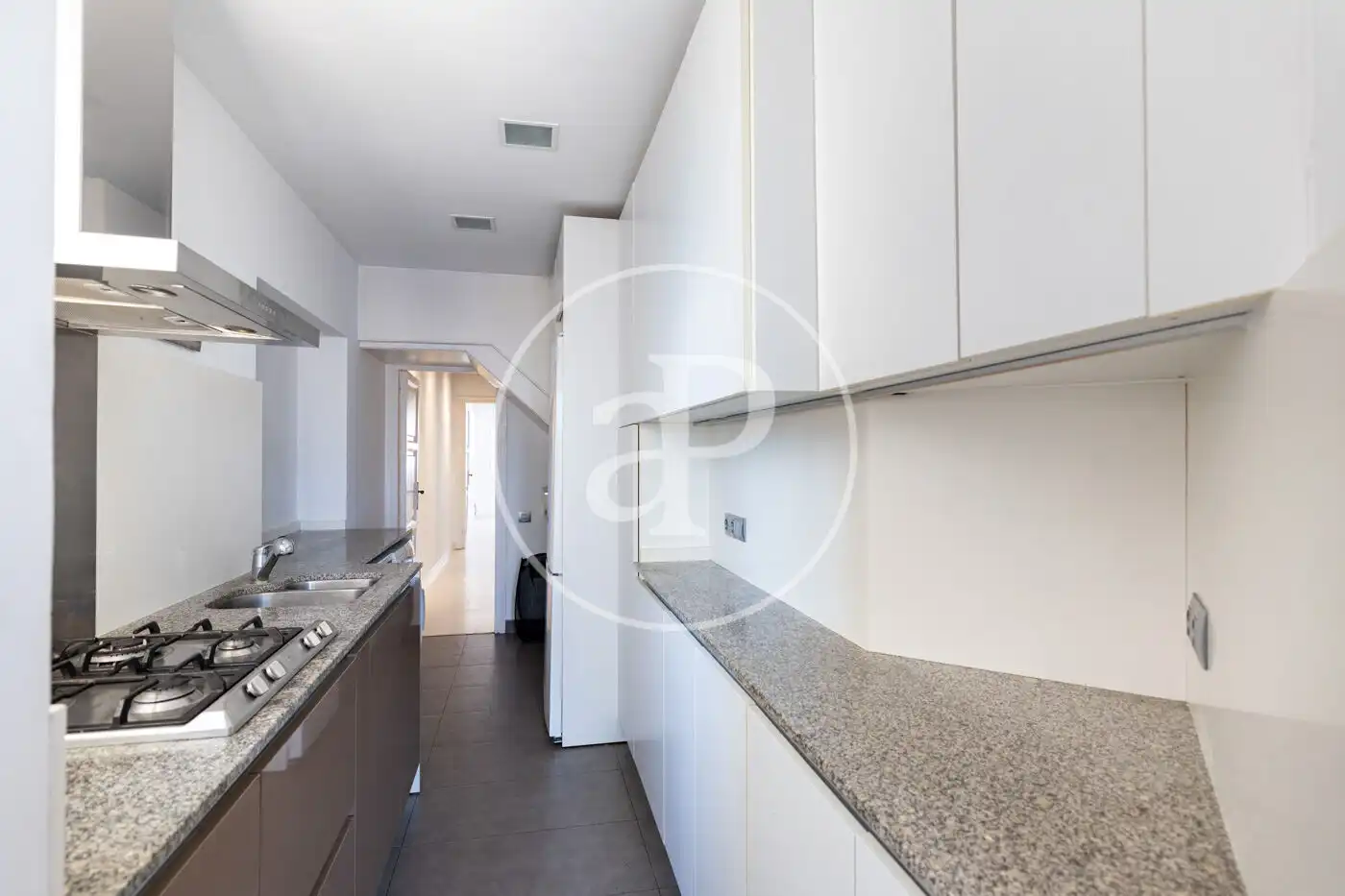Penthouse with terrace for sale in Carrer del Consell de Cent, imagen 15