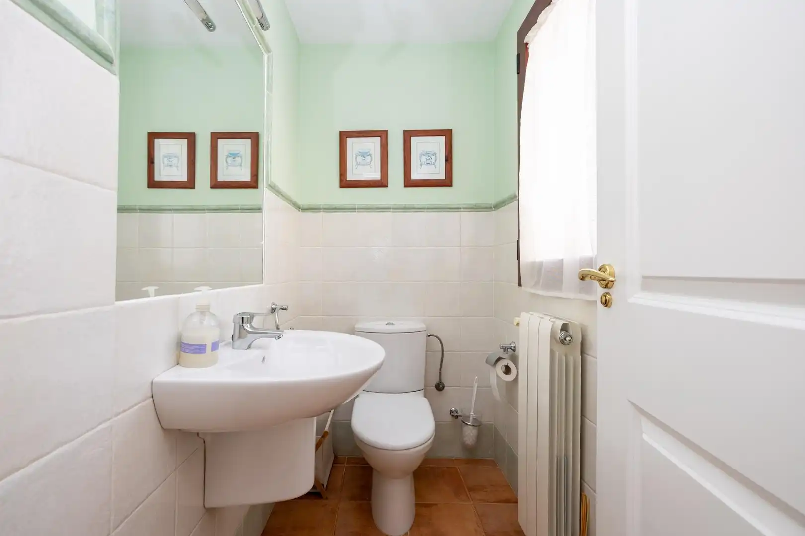 Bathroom of Houses for sale in Granada  with Heating, Private garden and Terrace