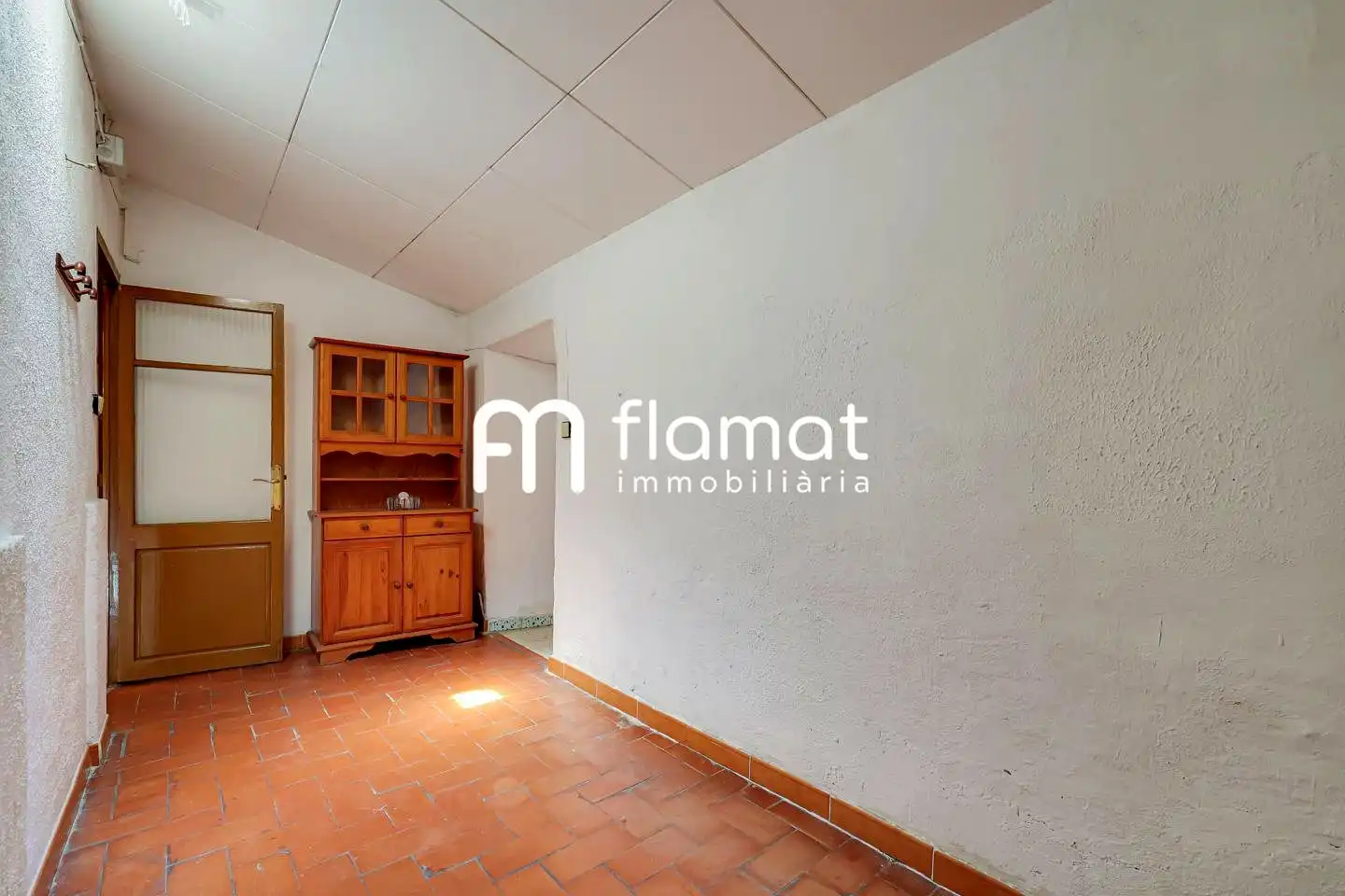 Außenansicht von Country house zum Verkauf in Santa Coloma de Gramenet mit Privatgarten und Terrasse