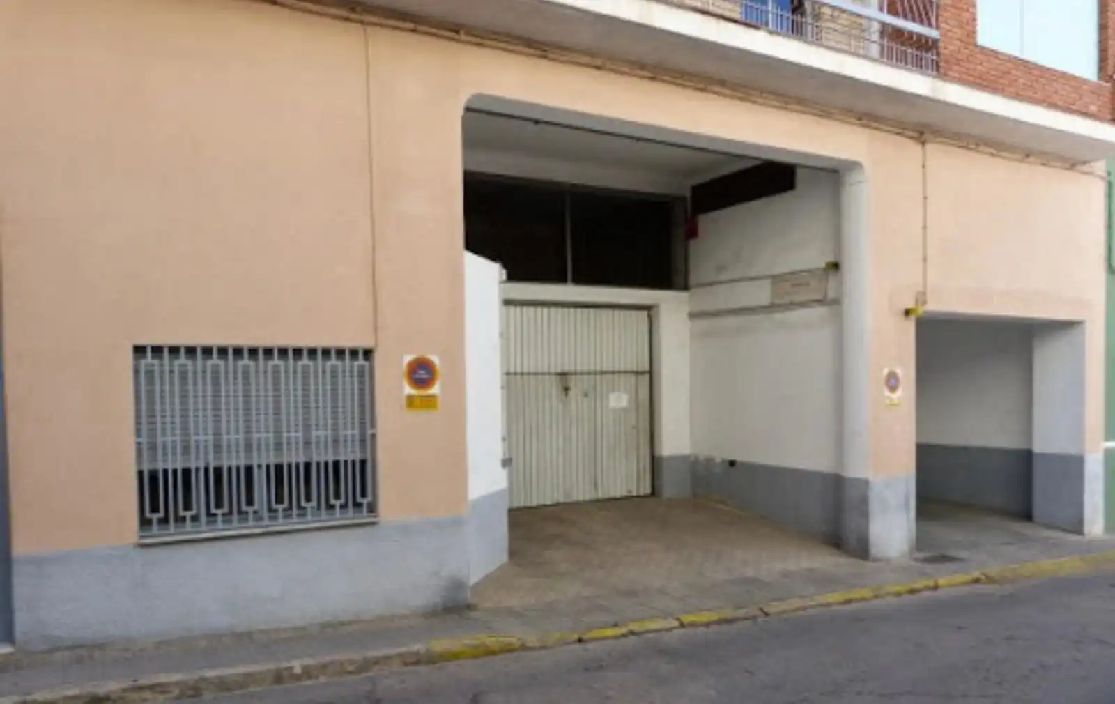 Aparcament de Nau industrial en venda en Pego