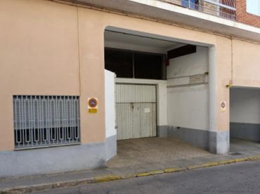 Industrial building for sale in Carrer Filipines 14