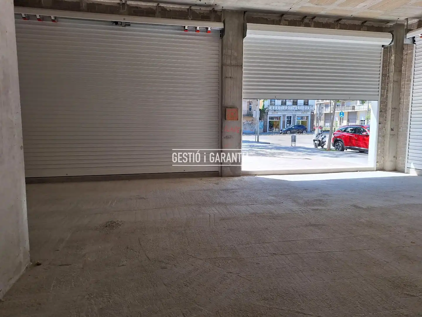 Local en venda en L'Hospitalet de Llobregat