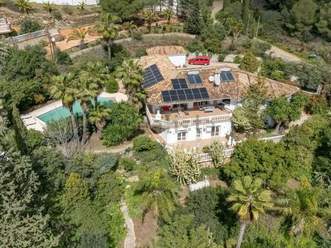 Vista exterior de Casa o chalet en venta en Mijas con Aire acondicionado, Terraza y Piscina