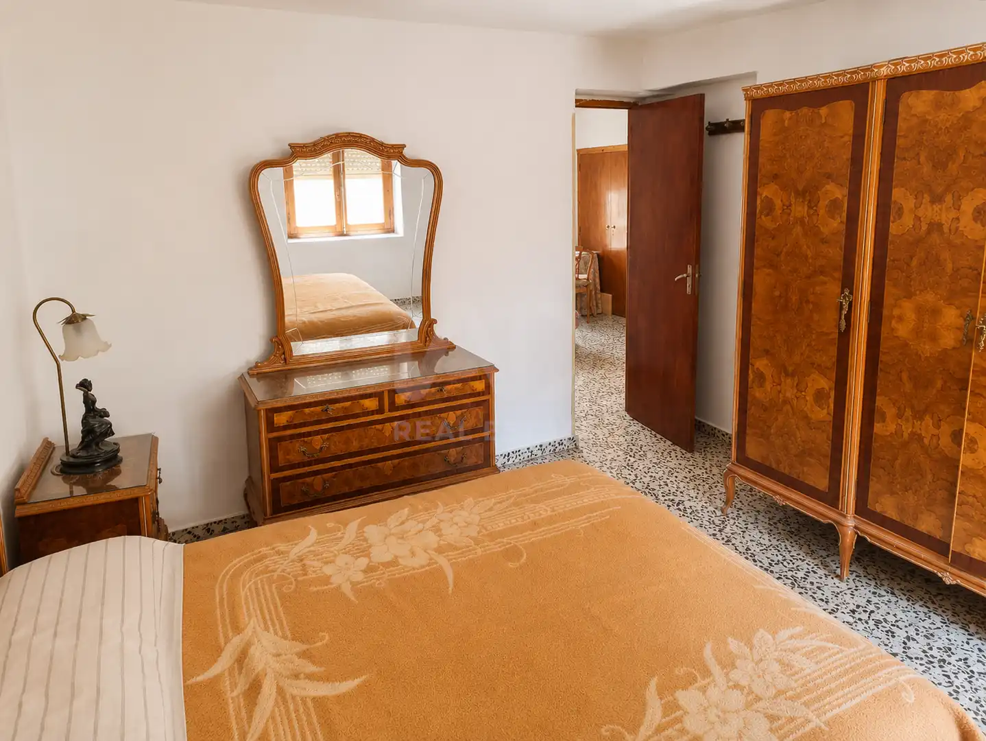 Dormitori de Casa adosada en venda en Sax amb Terrassa