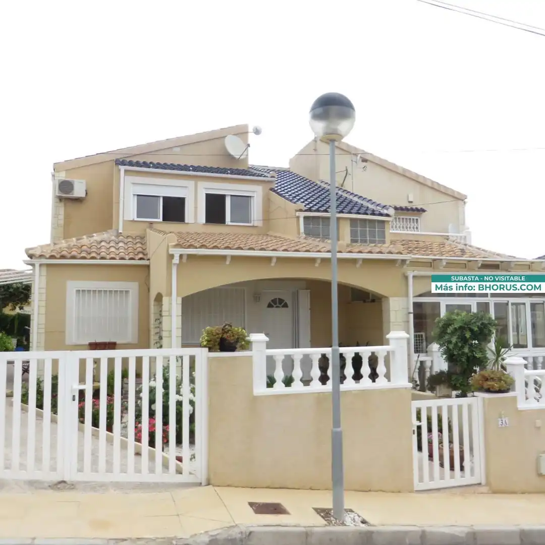 Haus mit Pool zum Verkauf in Torremolinos 3