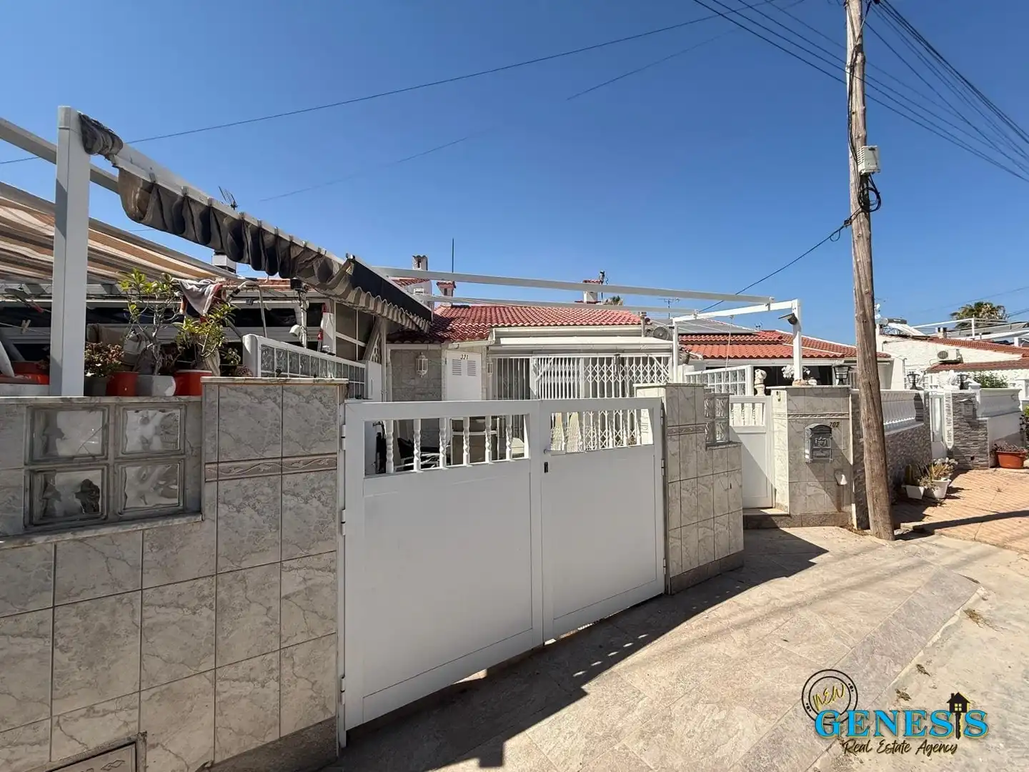 Doppelhaushälfte mit Terrasse zum Verkauf in Calle Antonio Ordóñez, imagen 22