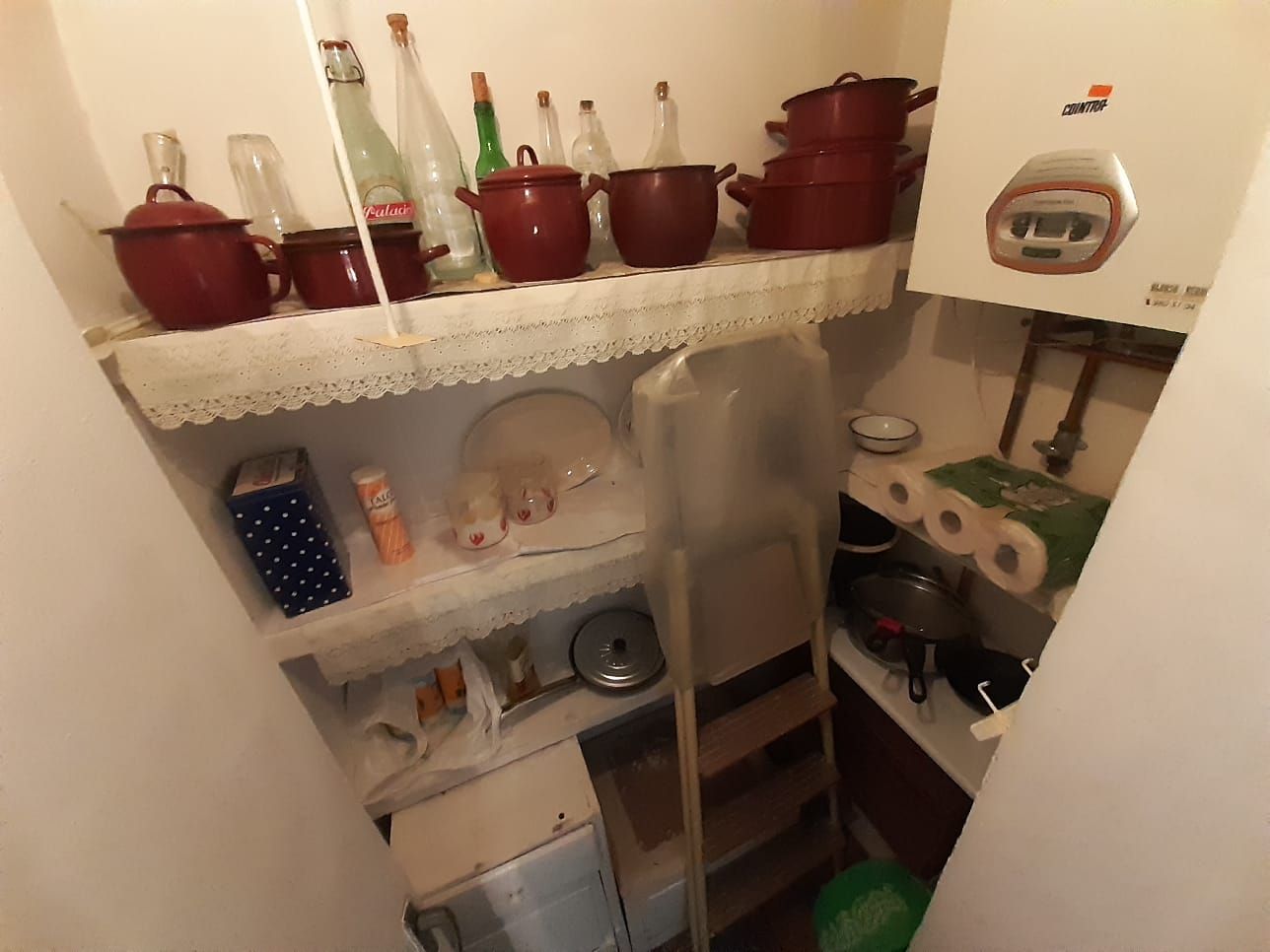 Kitchen of Flat for sale in Zamora Capital   with Heating