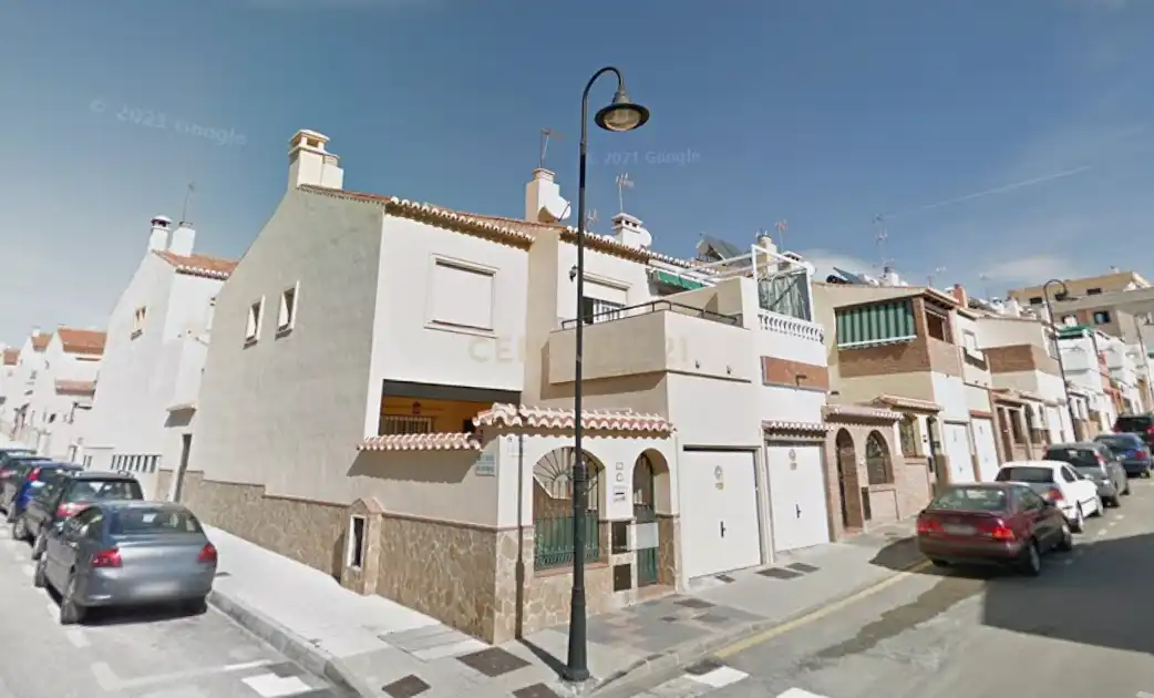 Vista exterior de Casa adosada en venta en Mijas con Aire acondicionado, Trastero y Horno