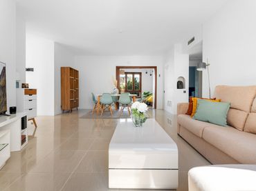 Apartament amb balcó en venda a Nueva Andalucía