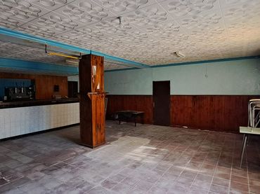 Gemischtgenutztes Gebäude zum Verkauf in Medellín