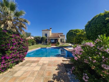 Chalet con piscina en venta en Camino Puerto Romano
