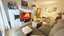 Sala d'estar de Apartament en venda en Torrox amb Aire condicionat, Calefacció i Terrassa