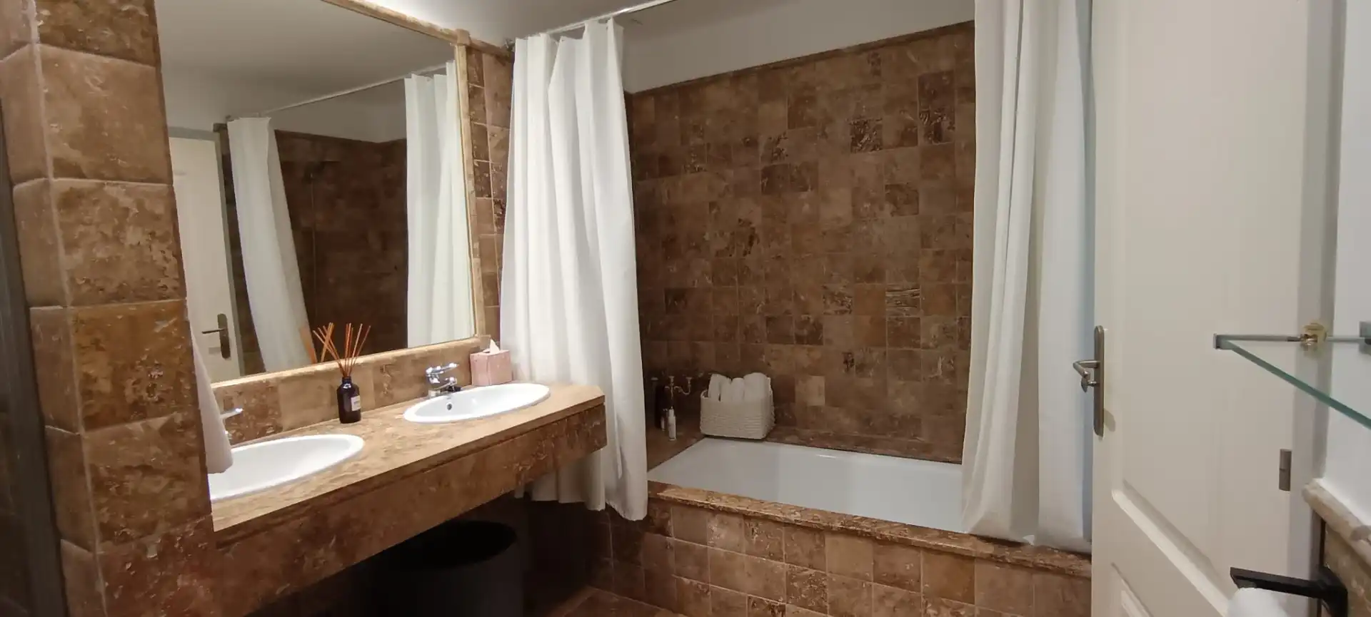 Piso con ascensor en venta en Calle Pico Alcazaba, imagen 7