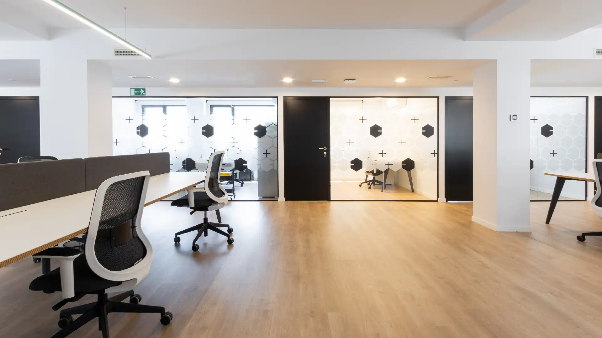 Office for rent in Alcobendas  with Air Conditioner, Heating and Storage room