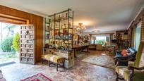 House or chalet for sale in Dehesa – El Soto, imagen 3