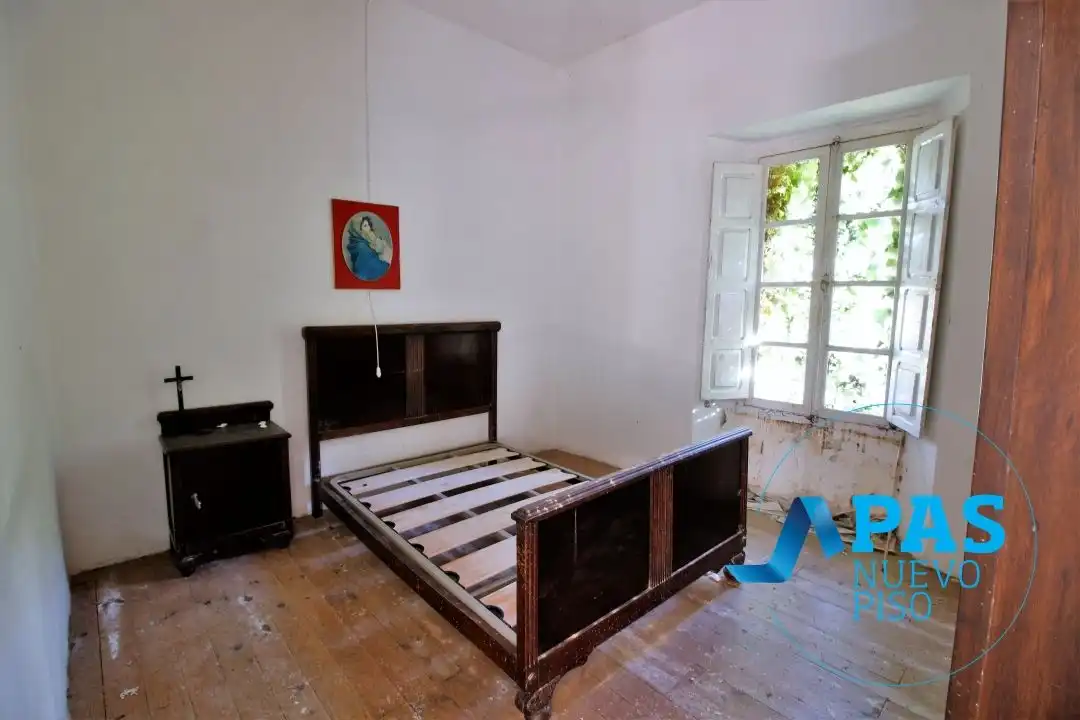 Habitación de Casa o chalet en venta en Santiurde de Reinosa con Jardín privado