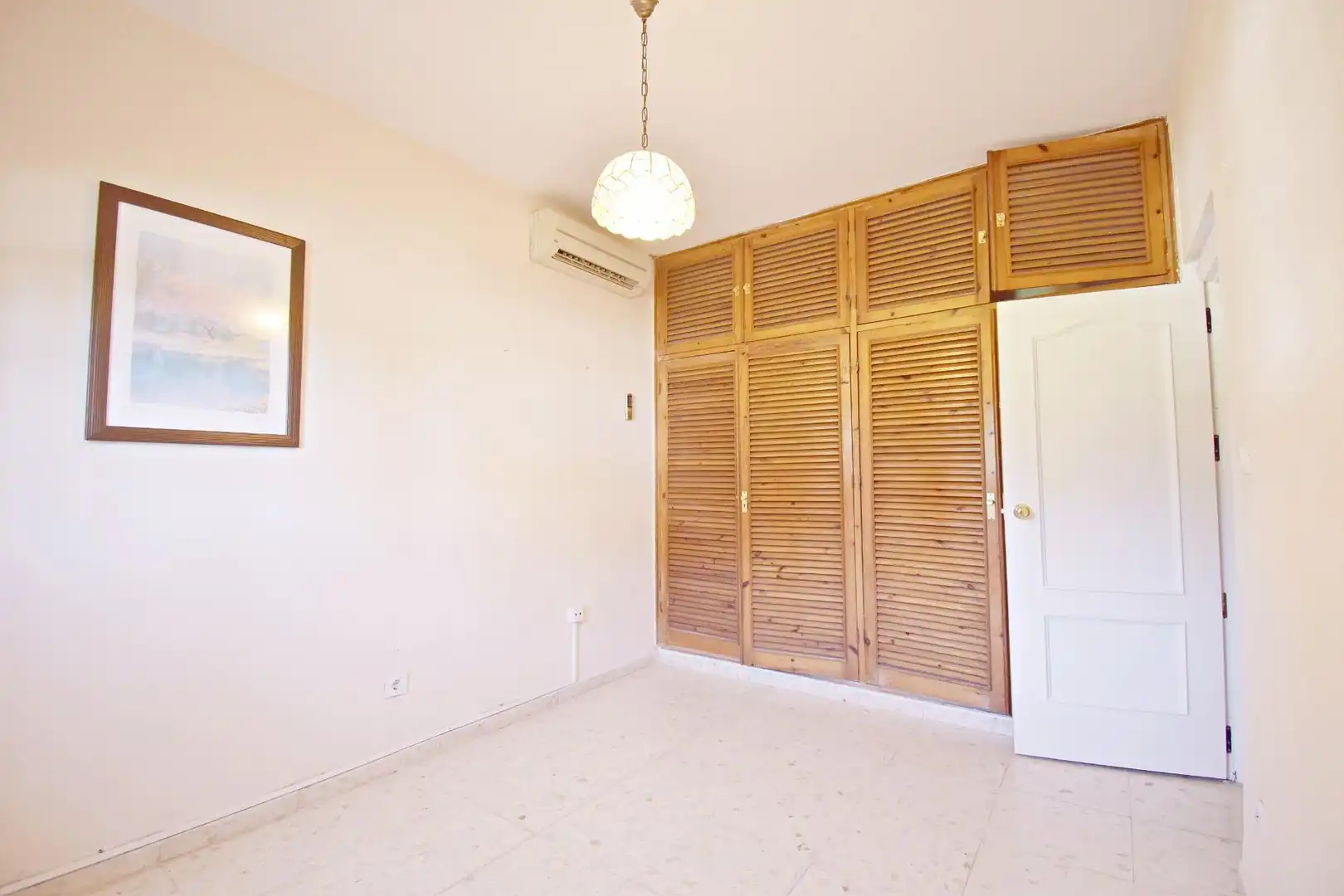 Bedroom of Country homes for sale in Jerez de la Frontera  with Air Conditioner, Private garden and Storage room