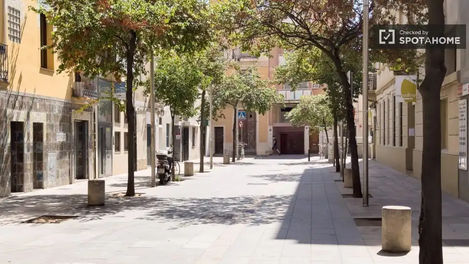 Vista exterior de Piso de alquiler en Barcelona con Aire acondicionado, Calefacción y Amueblado