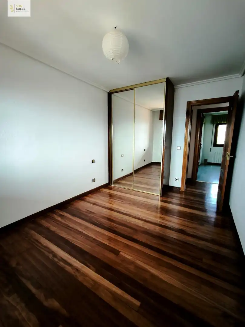 Bedroom of Flat for rent in Santander  with Heating, Parquet flooring and Terrace