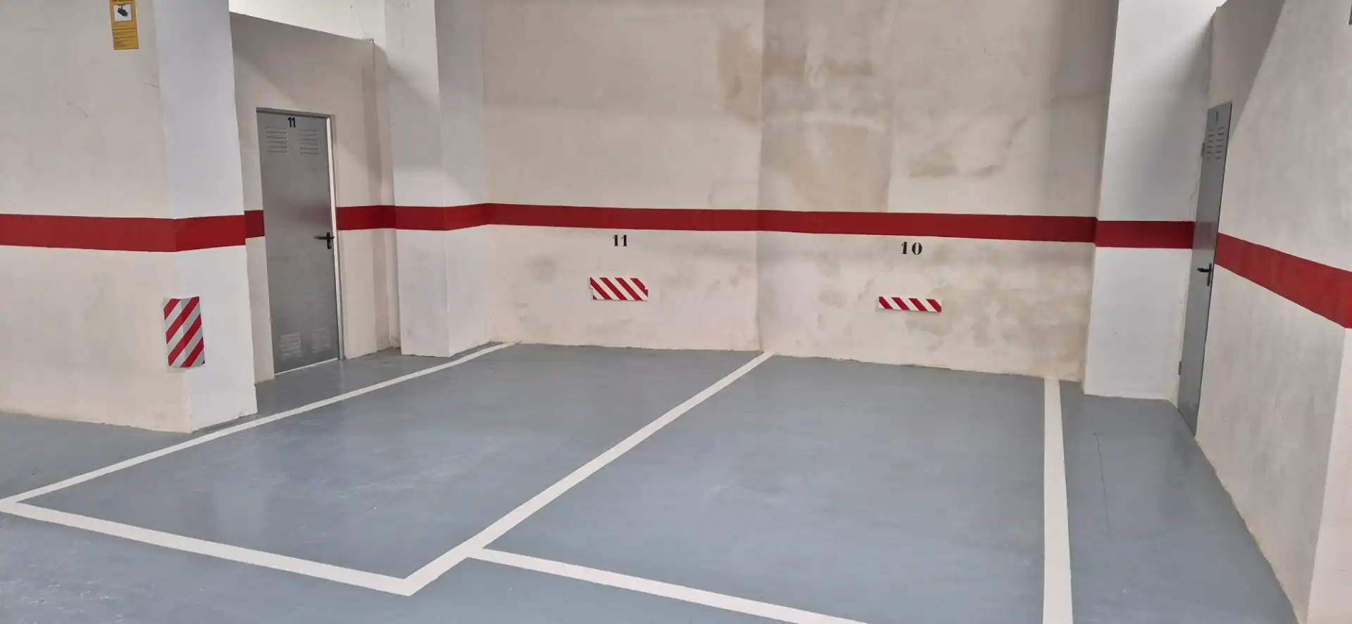 Parking of Garage for rent in Alfafar