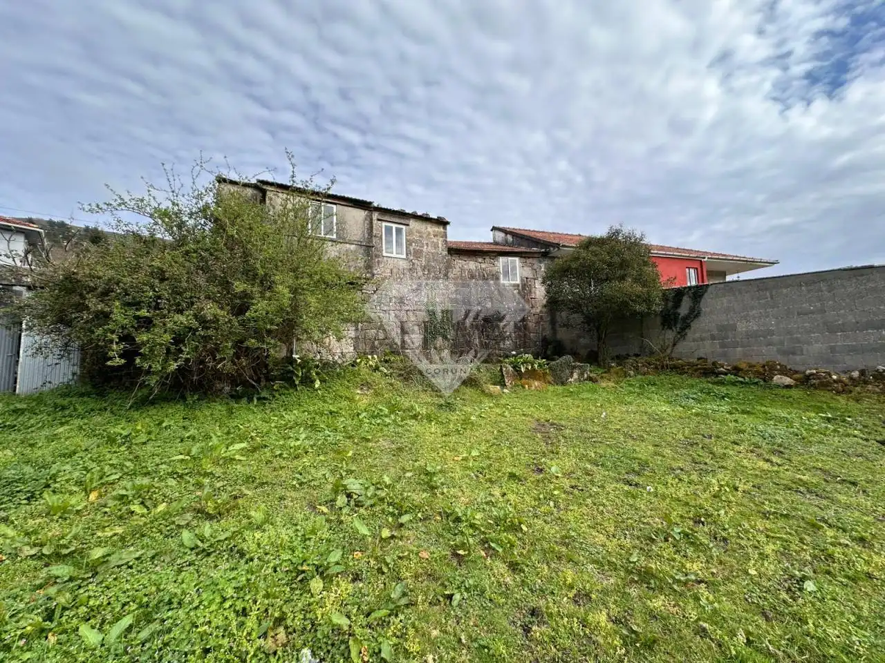 Casa o chalet en venta en A Lama   con Jardín privado, Trastero y Amueblado