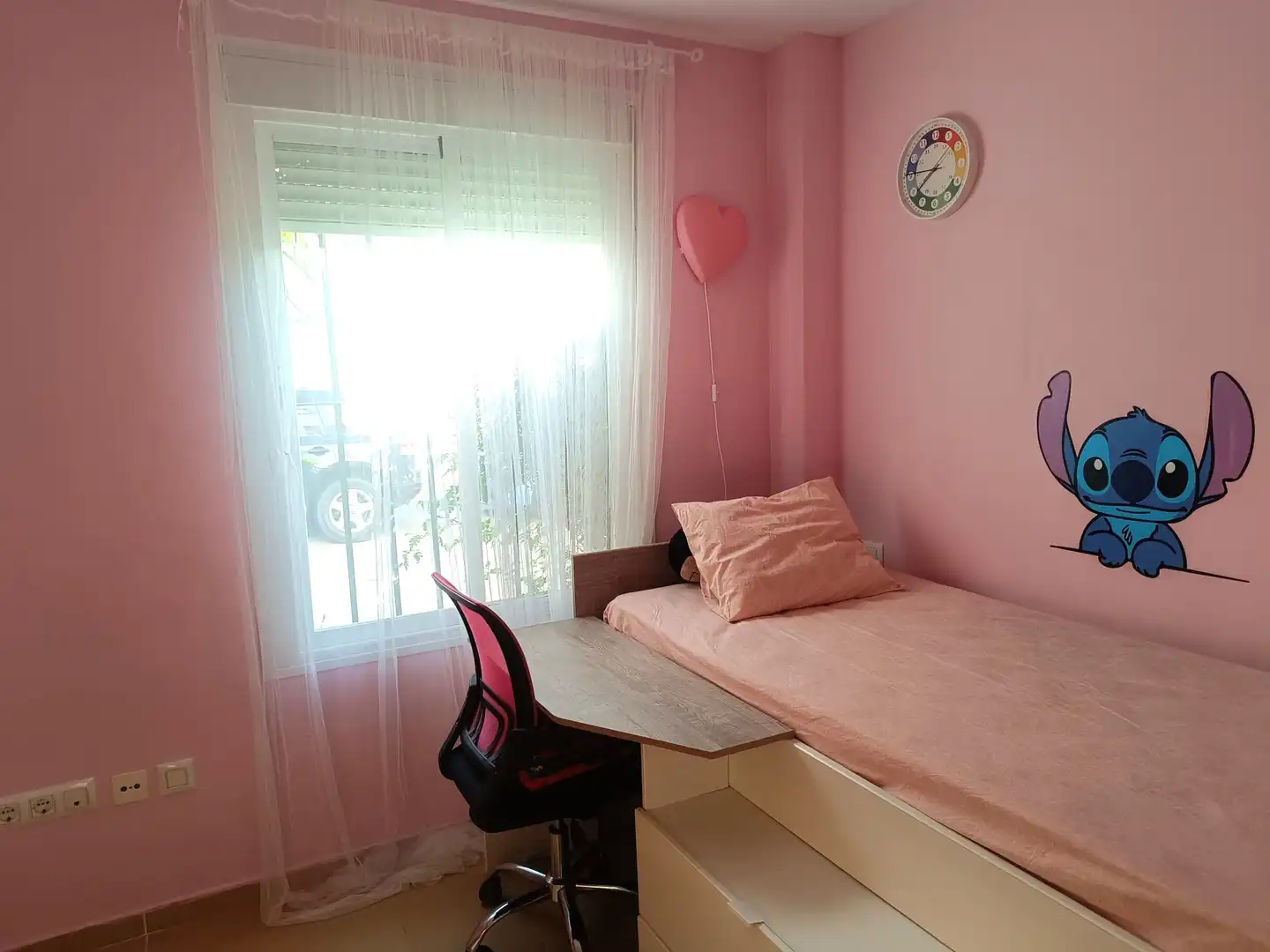 Flat for rent in Avenida Juan de Zubileta, Martín Miguel