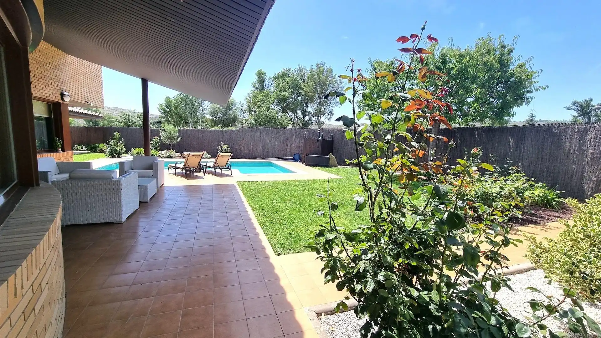 Jardín de Casa o chalet en venta en Cadrete con Aire acondicionado, Calefacción y Jardín privado