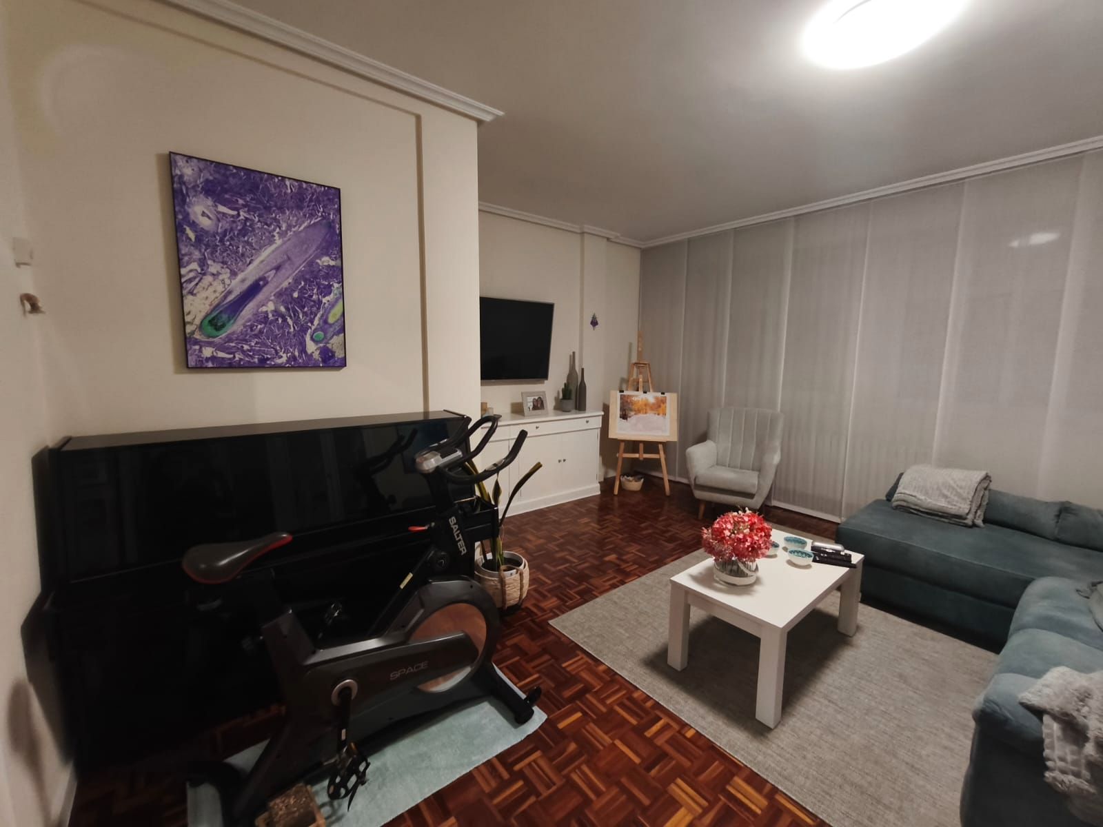 Living room of Flat for sale in Ourense Capital   with Heating, Parquet flooring and Storage room