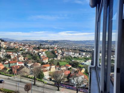 Vista exterior de Pis en venda en Vigo  amb Terrassa