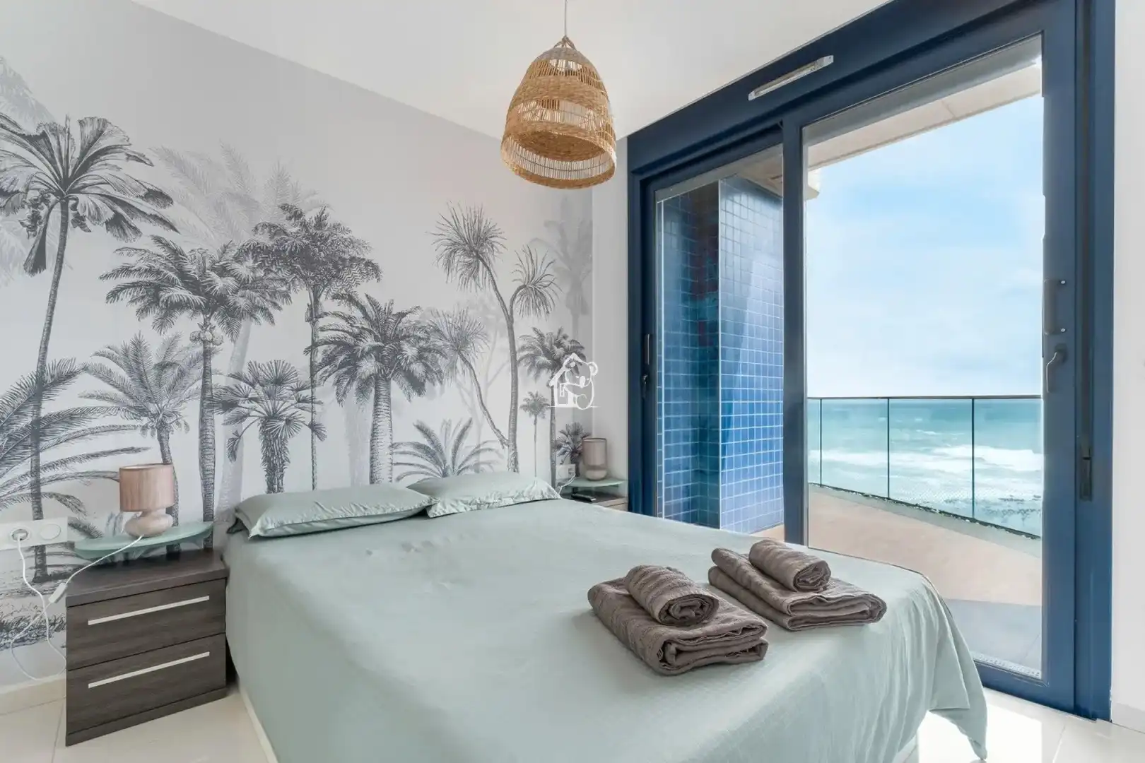Habitación de Ático en venta en Torrevieja con Aire acondicionado, Terraza y Piscina
