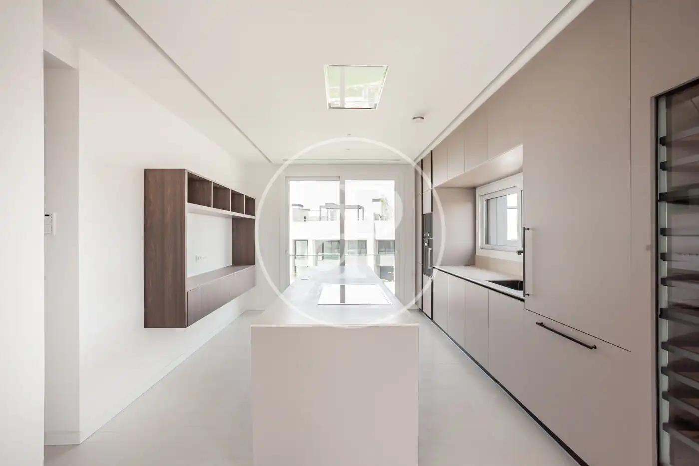 Kitchen of Flat for rent in Pozuelo de Alarcón  with Air Conditioner, Heating and Private garden