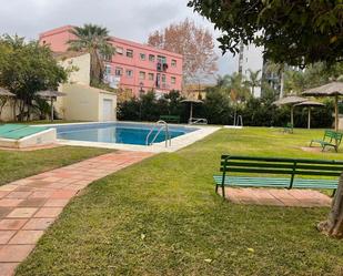 Piscina de Pis en venda en Algeciras amb Jardí privat, Terrassa i Moblat