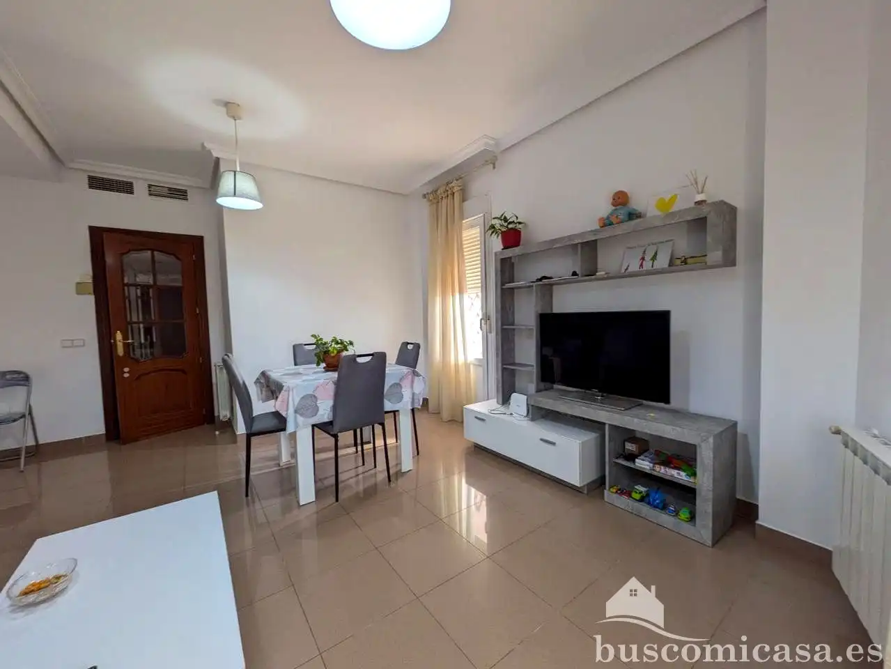 Flat for rent in Calle Reino Unido, San Gonzalo