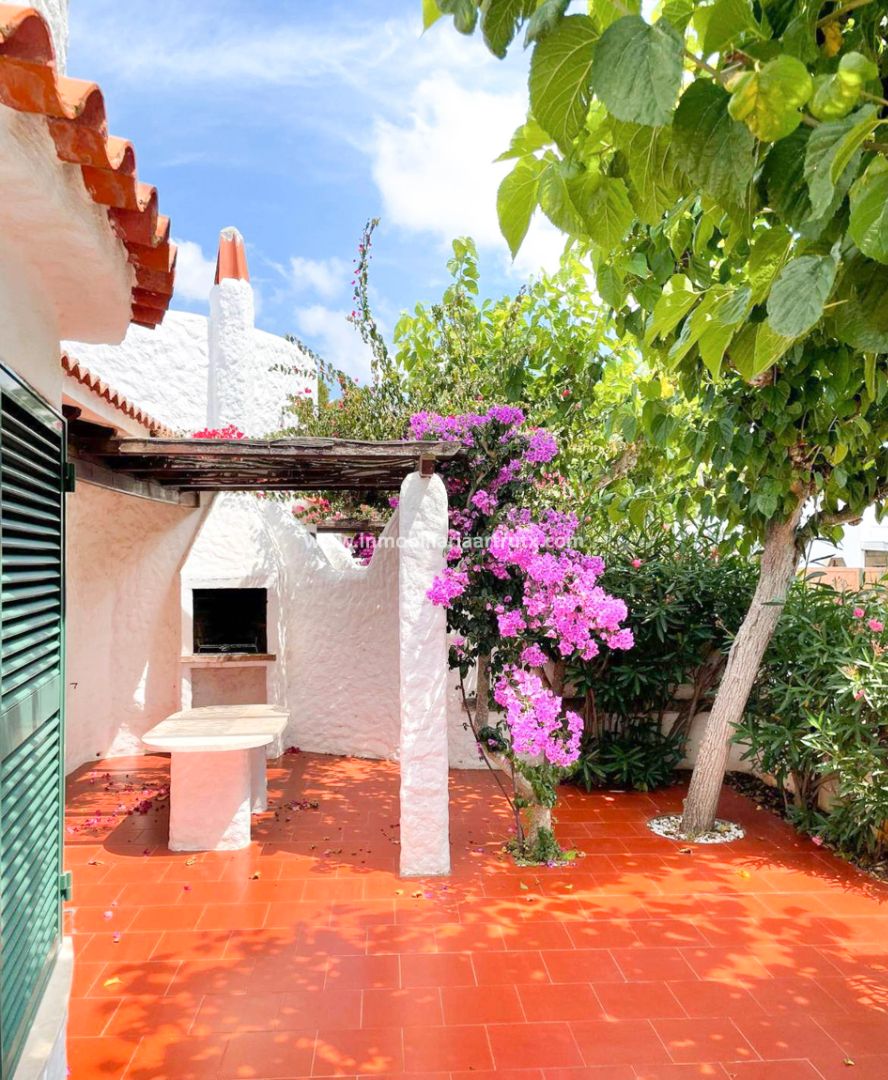 Jardí de Apartament en venda en Ciutadella de Menorca amb Aire condicionat, Moblat i Piscina comunitària