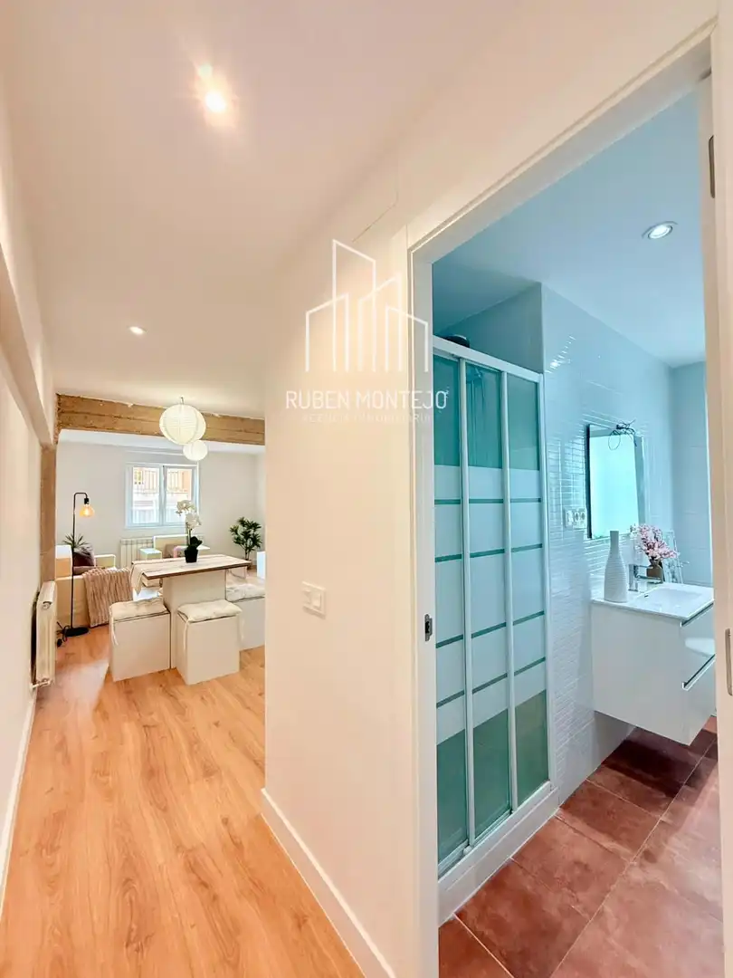 Piso en venta en Salamanca con Calefacción, Terraza y Balcón