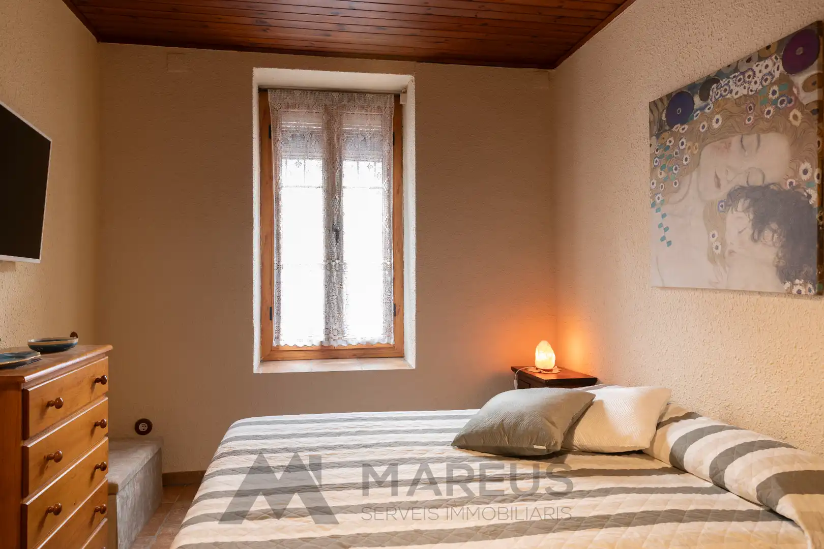 Habitación de Casa adosada en venta en Torrelavit con Calefacción
