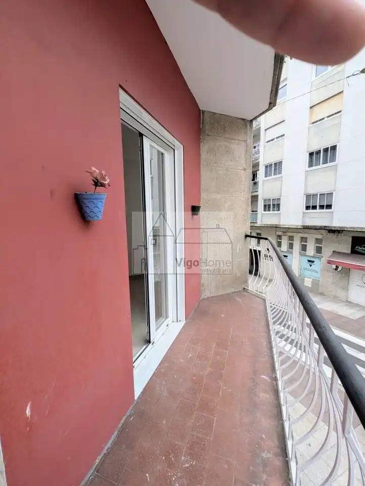 Terraza de Piso de alquiler en Vigo  con Calefacción, Terraza y Amueblado